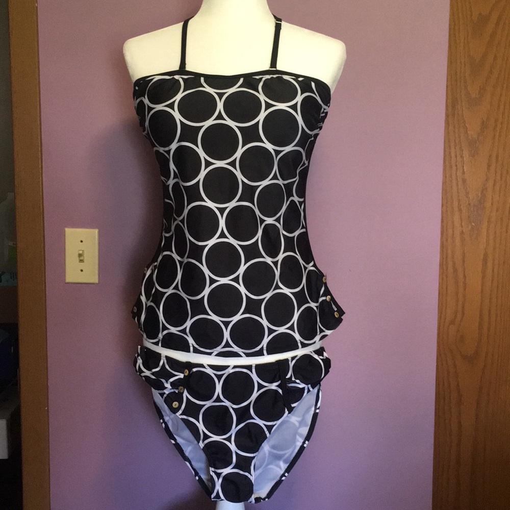 NWT Circle Pattern Black & White Tankini Set 2-pc